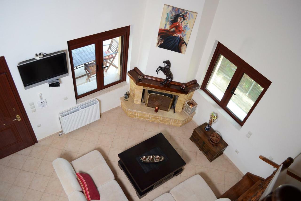 Villa Bella Loukisia Loukissia Exteriér fotografie
